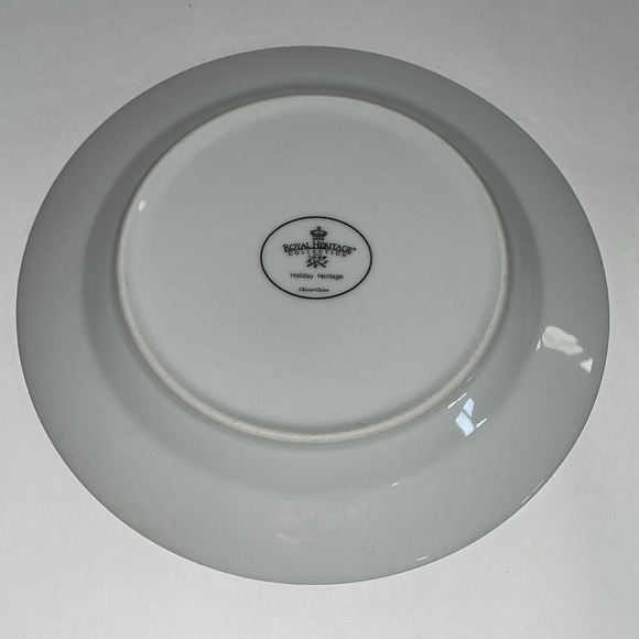 Royal Holiday Salad Dessert Dinnerware Side Plates X2 Royal Heritage Dishes - Picture 5 of 7
